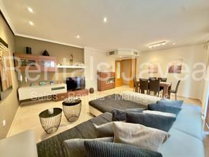 Appartement in de oude binnenstad van Jávea te huur voor de winter.